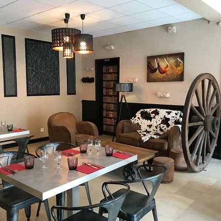 Hotel Du Centre - Restaurant Le P'Tit Gourmet Tonnerre Kültér fotó