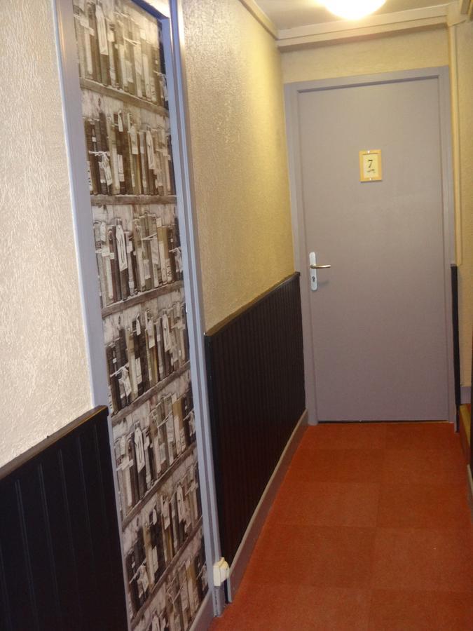Hotel Du Centre - Restaurant Le P'Tit Gourmet Tonnerre Kültér fotó